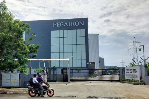 Foxconn и Pegatron прекращают производство iPhone в Индии из-за погодных условий